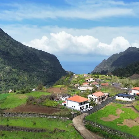 Mountain Retreat Semesterbostad *