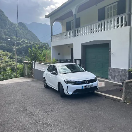 Дом отдыха Mountain Retreat *